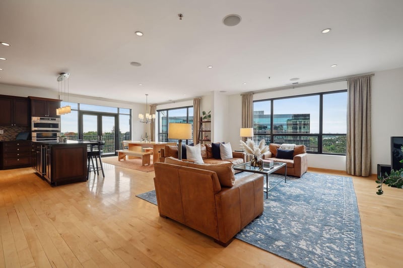 3104 W Lake St #401, Minneapolis, MN 55416