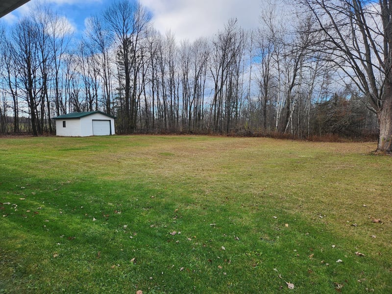 220 S Vance St, Birchwood, WI 54817