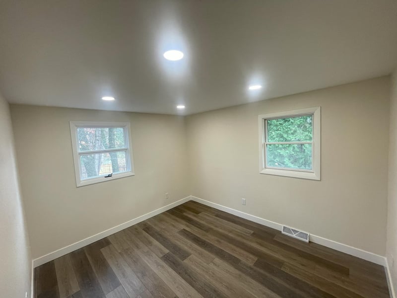 1114 Michigan St, Spooner, WI 54801