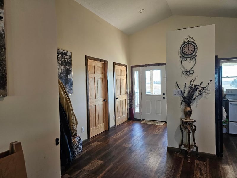 18315 County Road 20, Altura, MN 55910