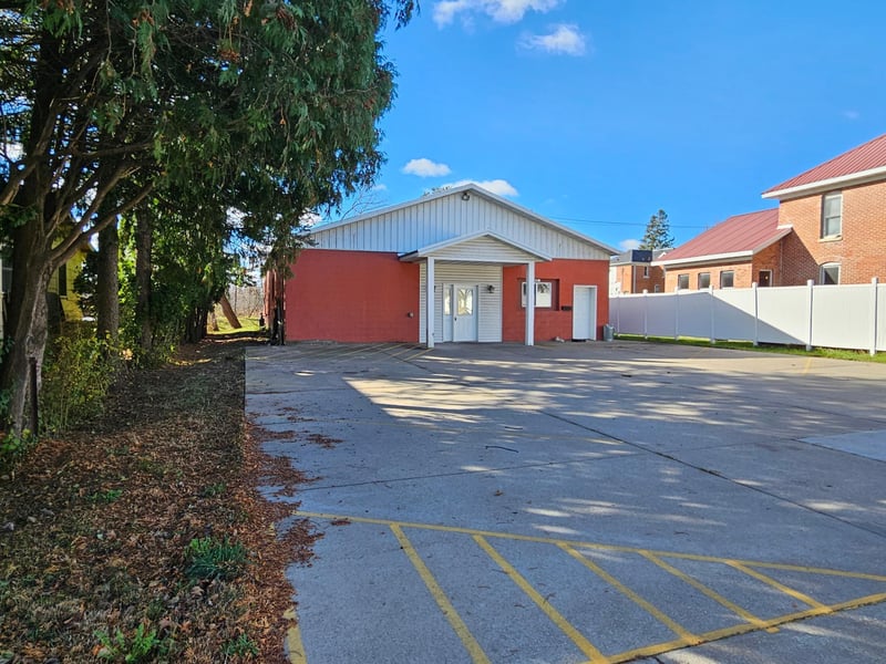 815 W Main St, Arcadia, WI 54612
