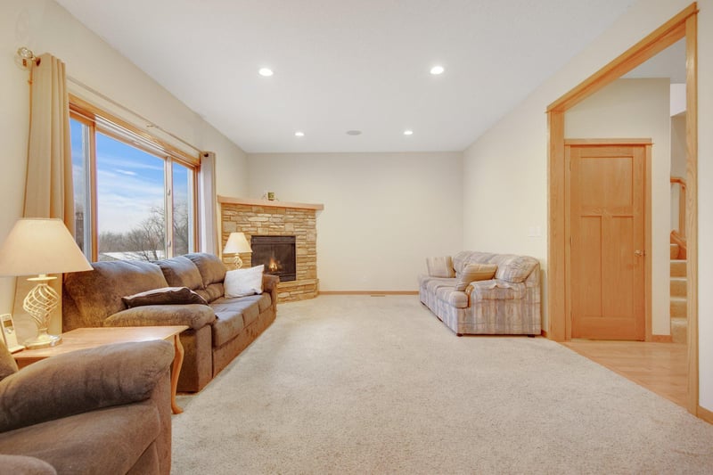 18861 Silo Ct, Shafer, MN 55074