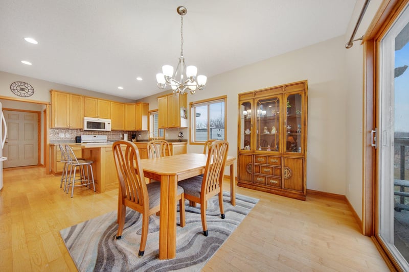 18861 Silo Ct, Shafer, MN 55074