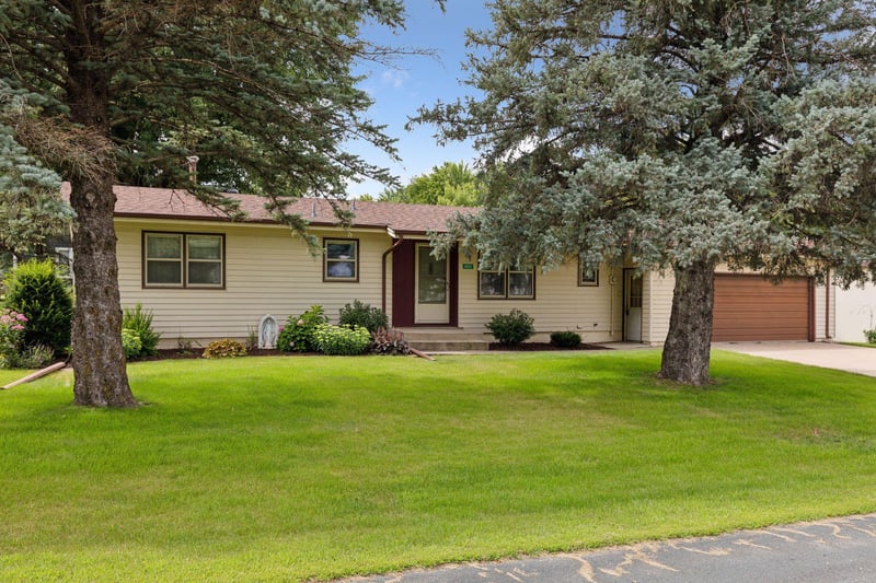 4060 Delano Ave, Webster, MN 55088