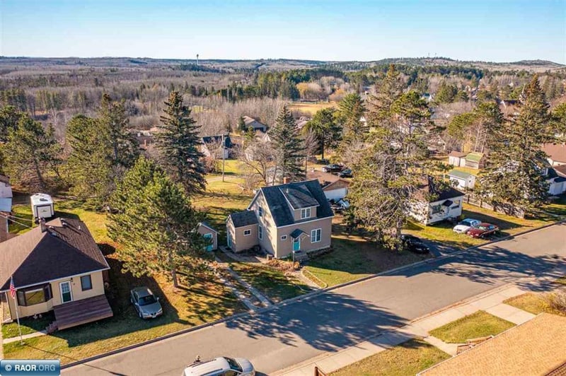 16 Superior St, Soudan, MN 55782