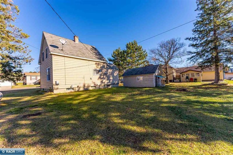 16 Superior St, Soudan, MN 55782