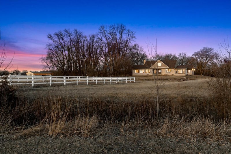10672 Jonquil Ln, Hanover, MN 55341