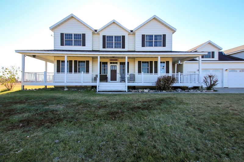 13457 220th St, Silver Lake, MN 55381