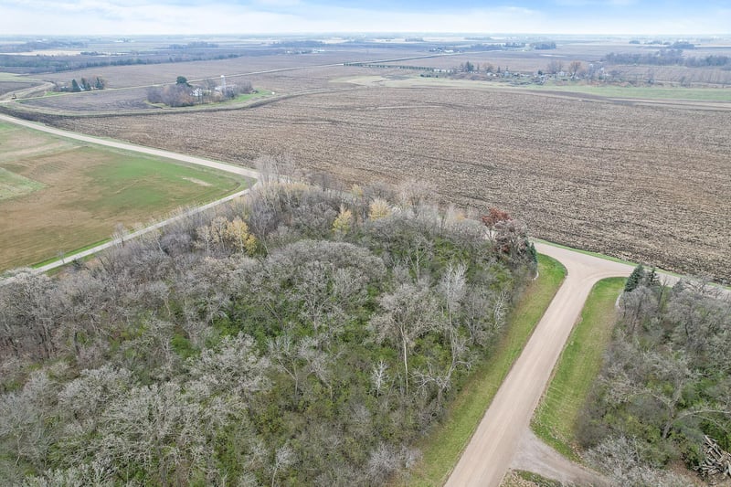 1XXX Elderberry Ct, Glencoe, MN 55336