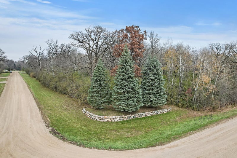 1XXX Elderberry Ct, Glencoe, MN 55336