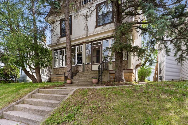 325 W Pleasant St, Mankato, MN 56001
