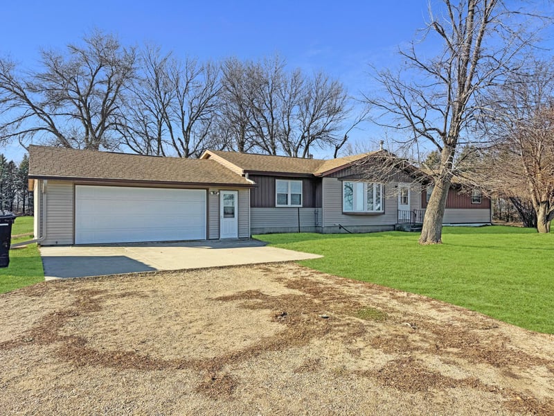 355 150th Ave, Iona, MN 56141