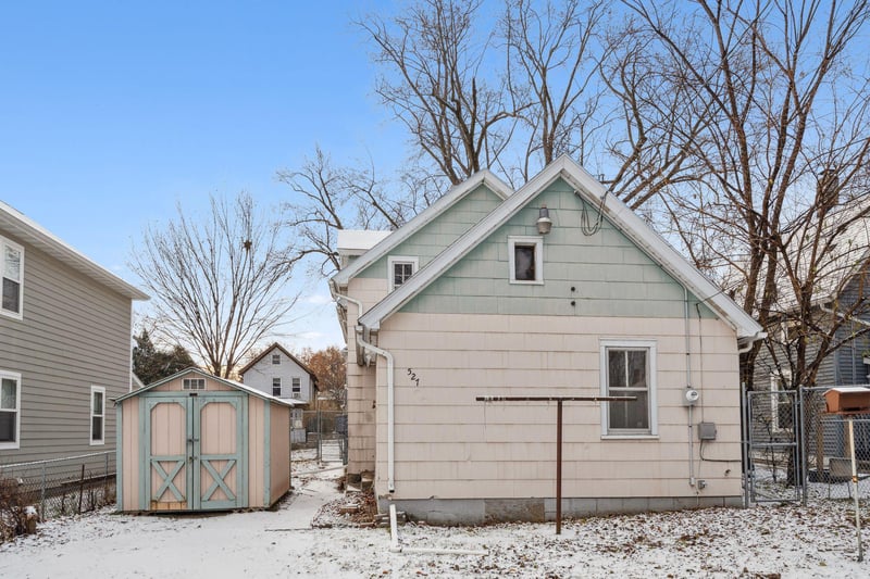 527 Edmund Ave, Saint Paul, MN 55103