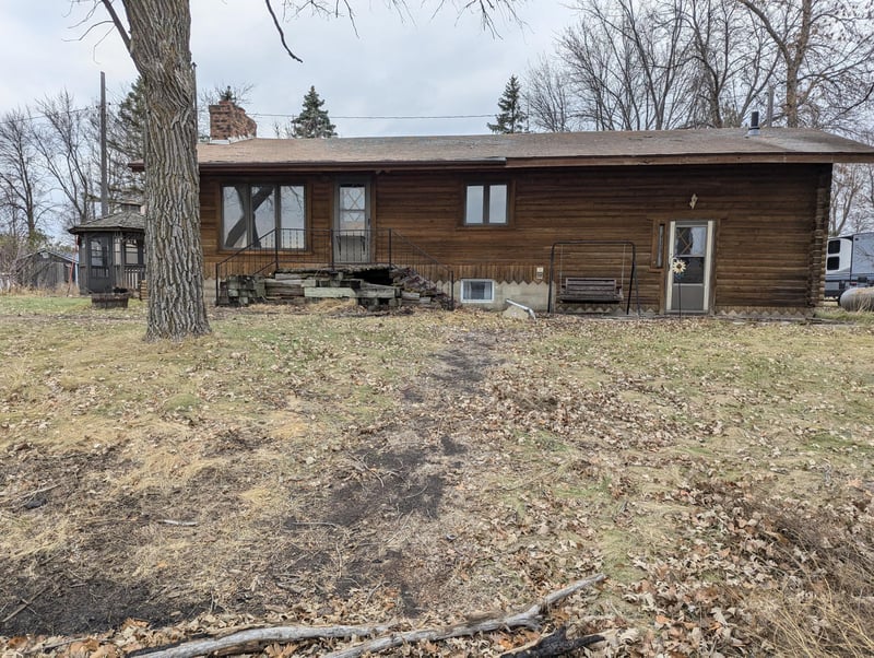 33950 274th St, Underwood, MN 56586