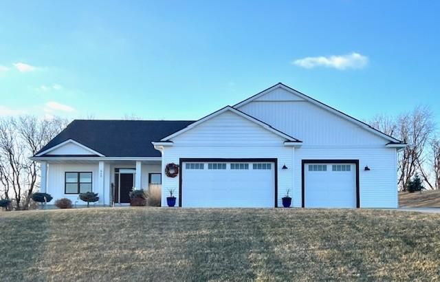 868 Zumbro Woods Ln NW, Oronoco, MN 55960