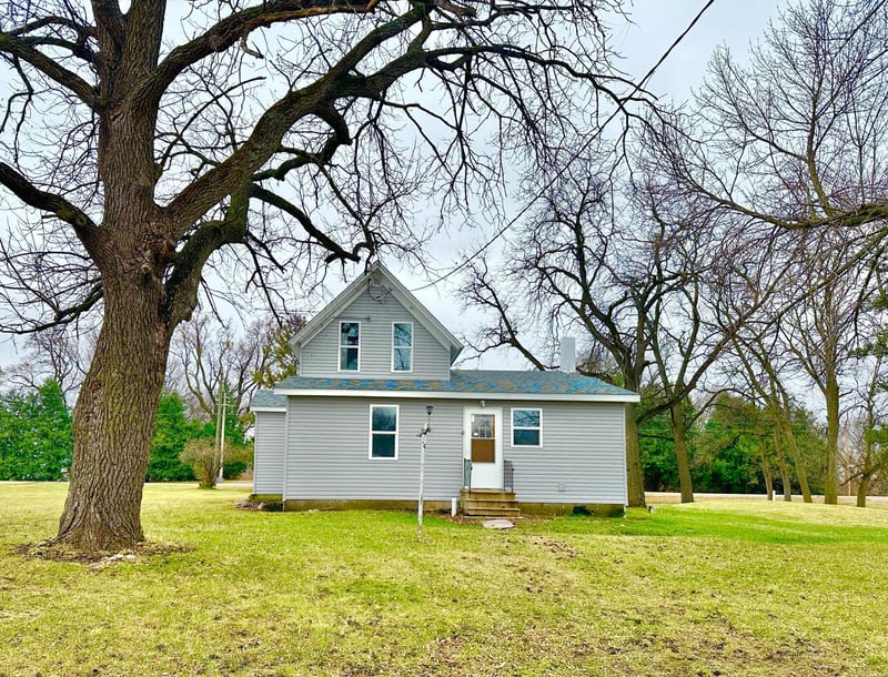 50537 50th St, Bricelyn, MN 56014