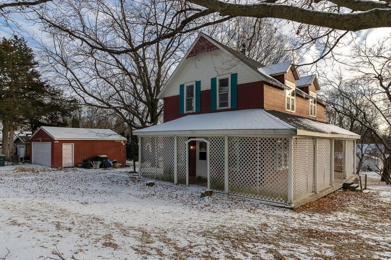 209 Frank Ave NE, Elysian, MN 56028