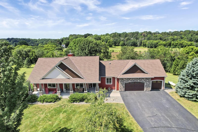 7936 Prairie Smoke Blvd S, Hastings, MN 55033