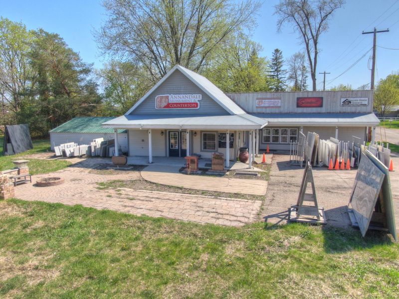 205 Myrtle Dr S, Annandale, MN 55302