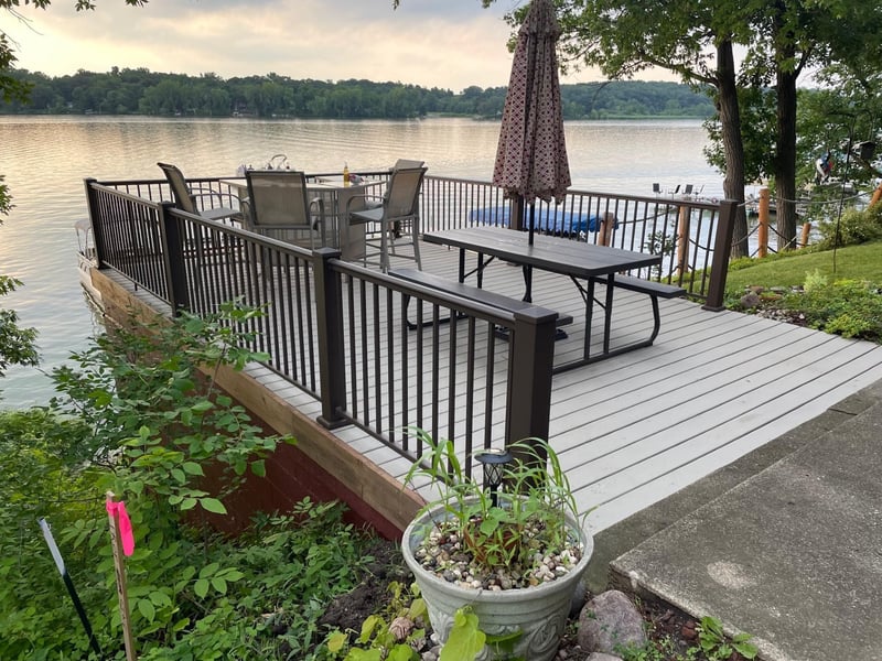 17767 Rice Lake Rd, Eden Valley, MN 55329