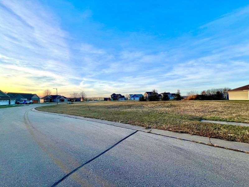 4976 Chalet Ct, Red Wing, MN 55066