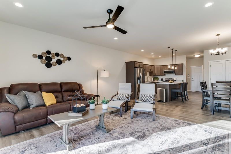 1802 Prairie Pl, Holmen, WI 54636