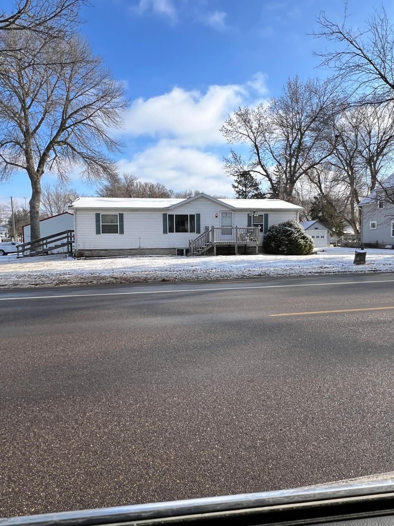 201 1st Ave, Bellingham, MN 56212
