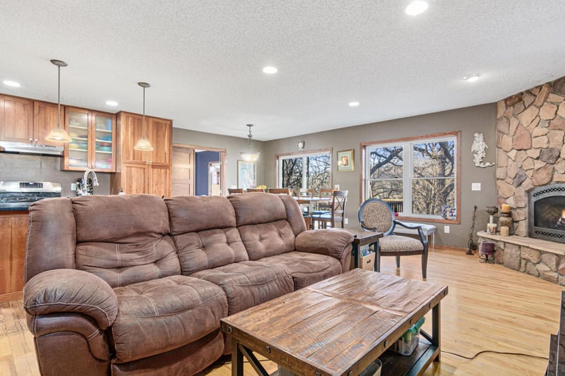 4540 France Ave S, Edina, MN 55410