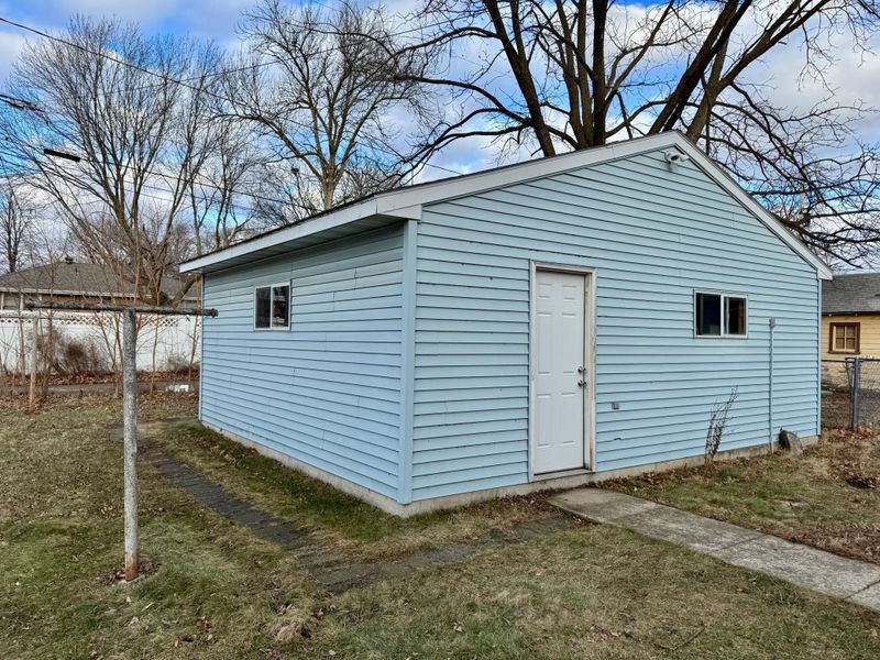 812 8th Ave SW, Austin, MN 55912