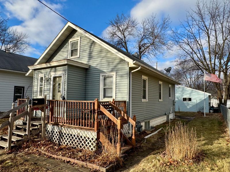 812 8th Ave SW, Austin, MN 55912