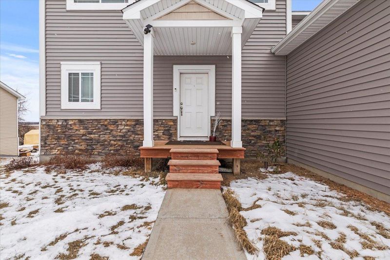 1114 Sunset Ave, Montrose, MN 55363