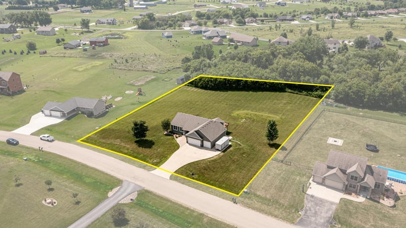 3335 Grant Rd SE, Rochester, MN 55904