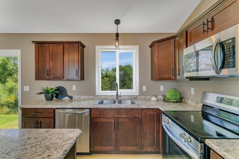 31016 Goldfinch, Rockville, MN 56369
