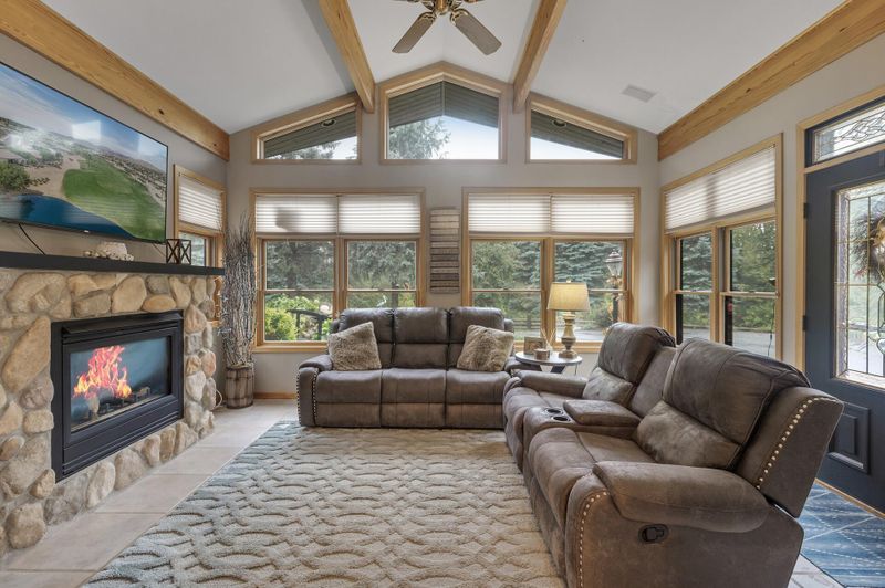 3605 200th St E, Prior Lake, MN 55372