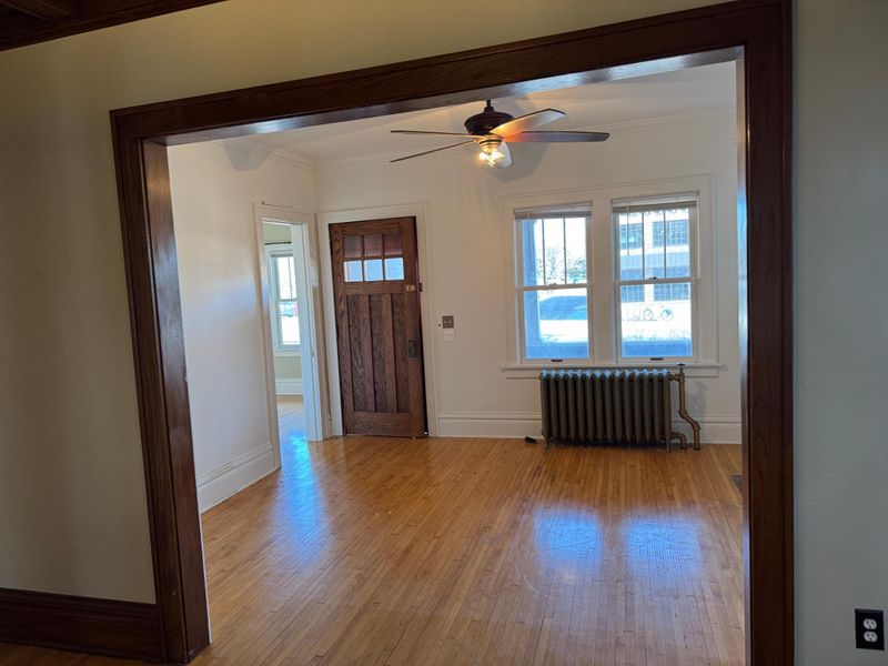 1264 Grand Ave, Saint Paul, MN 55105