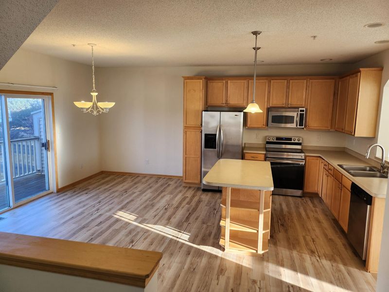 13906 52nd Ave N, Minneapolis, MN 55446
