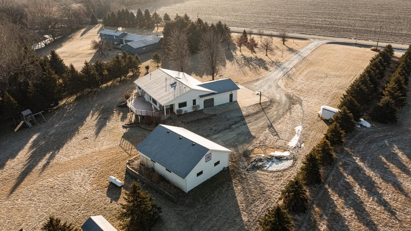 17120 740th St, Hayfield, MN 55940