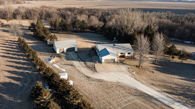 17120 740th St, Hayfield, MN 55940