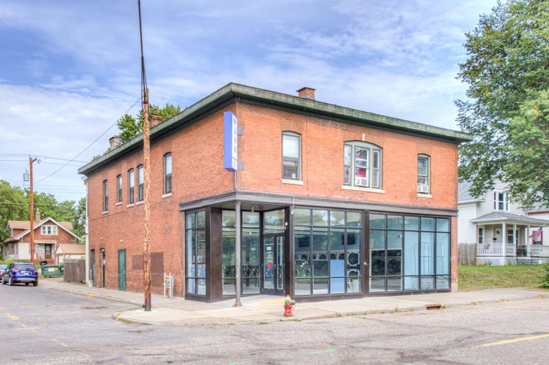999 Hudson Rd, Saint Paul, MN 55106