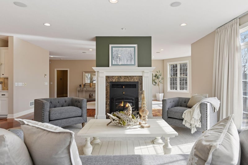 540 Apple Garden Rd, Minnetrista, MN 55364
