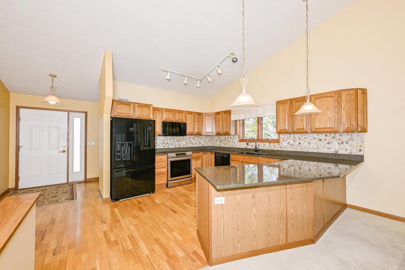 309 Hickory St, Duluth, MN 55811