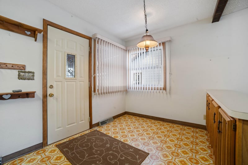 8736 Vinland St, Duluth, MN 55810
