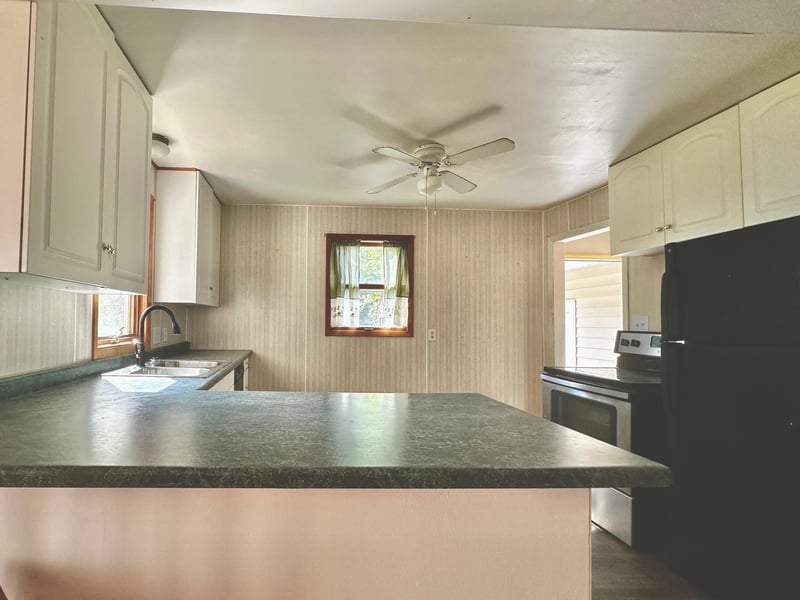 204 Wigern Dr, Kiester, MN 56051