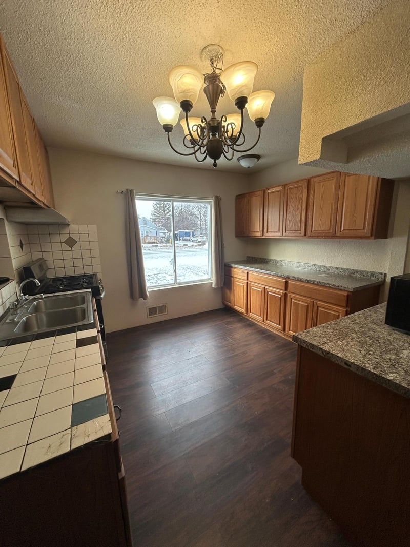 6257 6th Ave, Glencoe, MN 55336