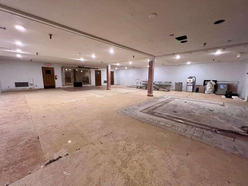 101 Main St S #100, Hutchinson, MN 55350
