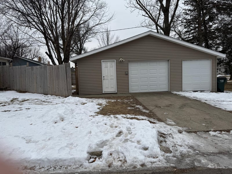 107 3rd St, Danube, MN 56230