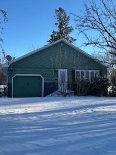 116 N 5th St, Warren, MN 56762