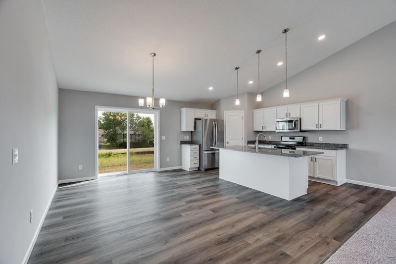 1015 2nd St NW, Delano, MN 55328