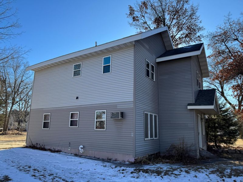 420 N Austin Ave, Litchfield, MN 55355