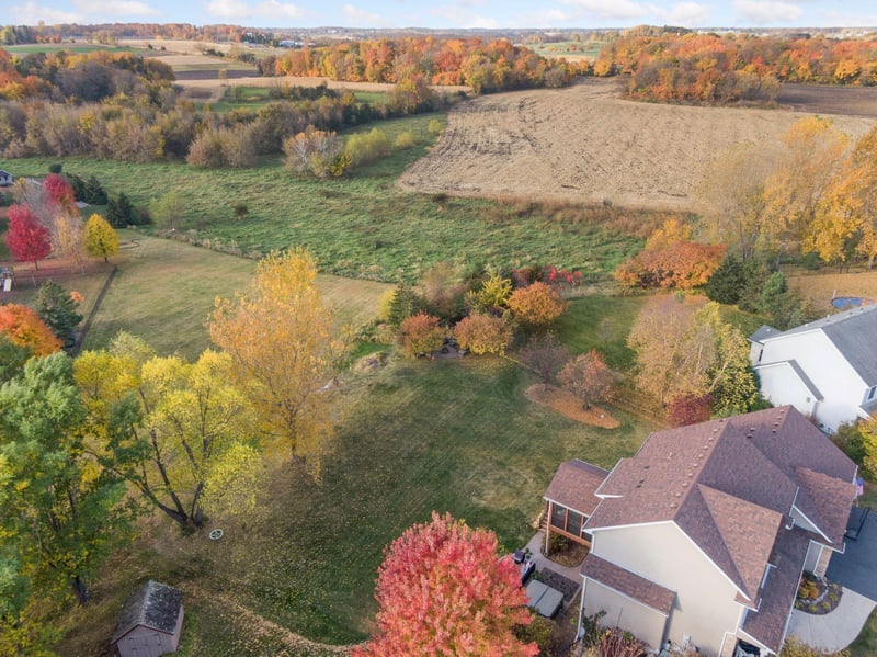 9622 Gander Ln, Saint Bonifacius, MN 55375